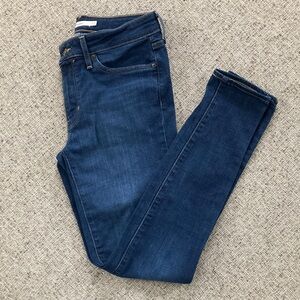 Levi's Women's Dark Indigo Skinny Jeans